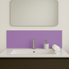 Crédence lilas sur mesure pour salle de bain