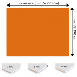 Crédence orange citrouille sur mesure pour salle de bain
