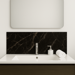 Crédence effet marbre marron foncé sur mesure salle de bain