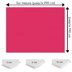 Crédence rouge cerise sur mesure pour salle de bain